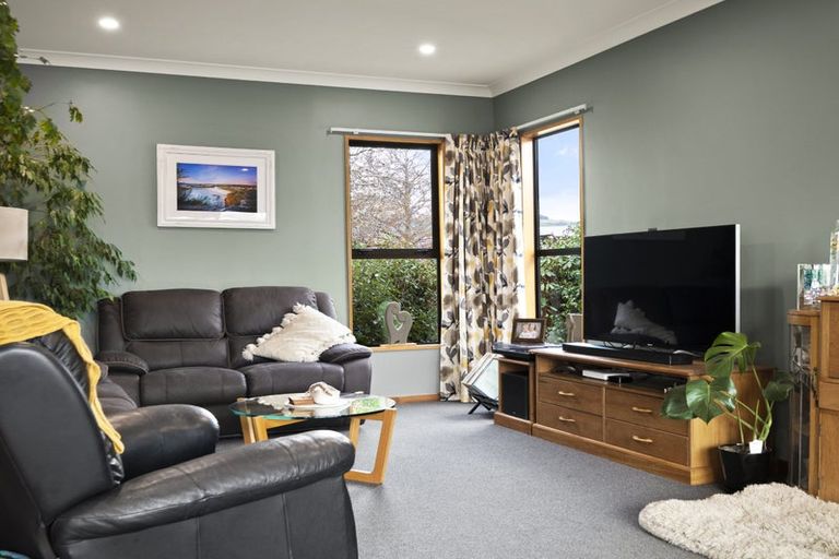 Photo of property in 12 Dryden Street, Mosgiel, 9024