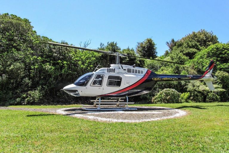 Photo of property in Greenmantle, 214 Main Road North, Otaihanga, Paraparaumu, 5036