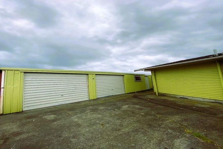 Photo of property in 183 Dawson Road, Clover Park, Auckland, 2023