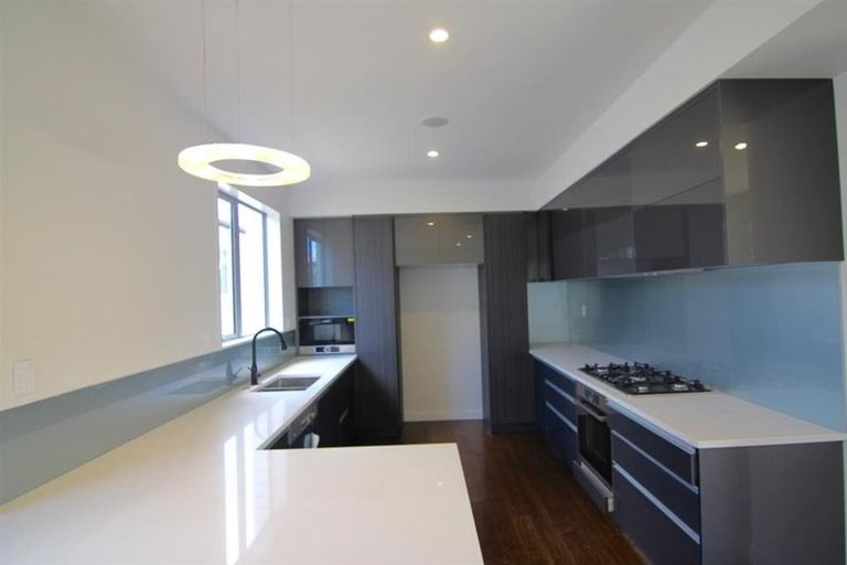 Photo of property in 32 Remuremu Street, Long Bay, Auckland, 0630