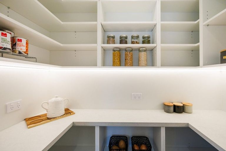 Photo of property in 5 Rayner Lane, Marton, 4710