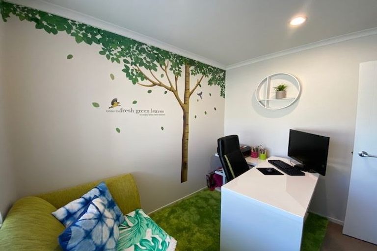 Photo of property in 29 Chadwick Place, Rototuna North, Hamilton, 3210