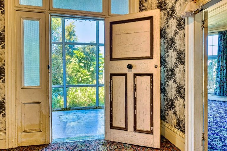 Photo of property in 26 Thompson Road, Bluff Hill, Napier, 4110