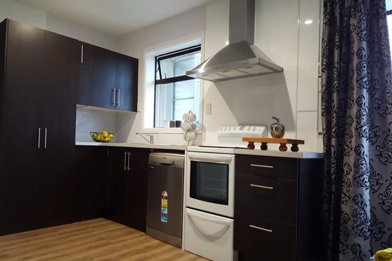 Photo of property in 21 Gainford Street, Avonhead, Christchurch, 8042