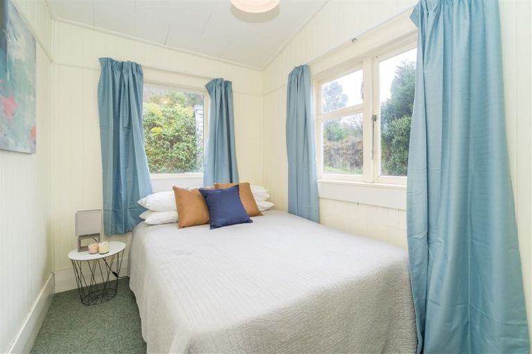 Photo of property in 231 Ravensbourne Road, Ravensbourne, Dunedin, 9022