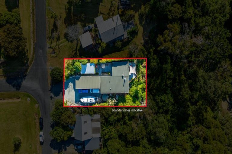 Photo of property in 9 Ferndale Avenue, Leigh, 0985