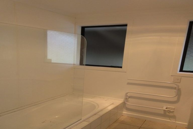 Photo of property in 201a Mazengarb Road, Paraparaumu, 5032