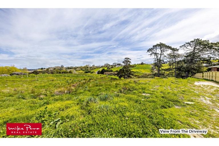 Photo of property in 16 Tau Drive, Flat Bush, Auckland, 2019