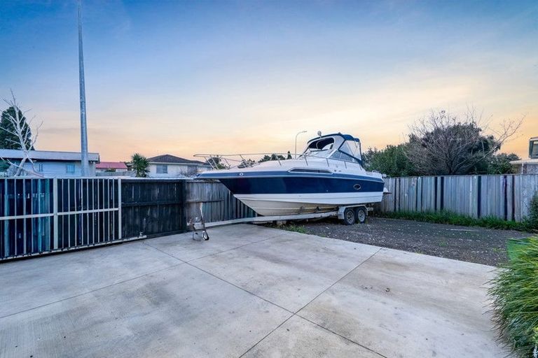 Photo of property in 95 Wordsworth Road, Manurewa, Auckland, 2102