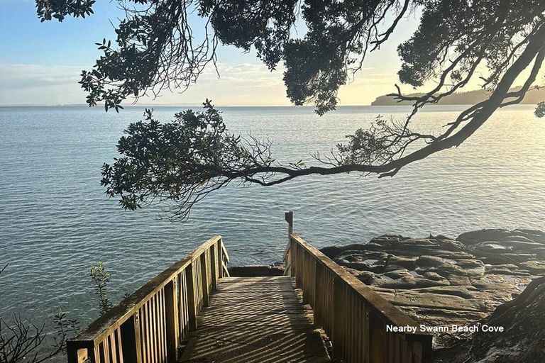 Photo of property in 4c Hurdlow Place, Manly, Whangaparaoa, 0930