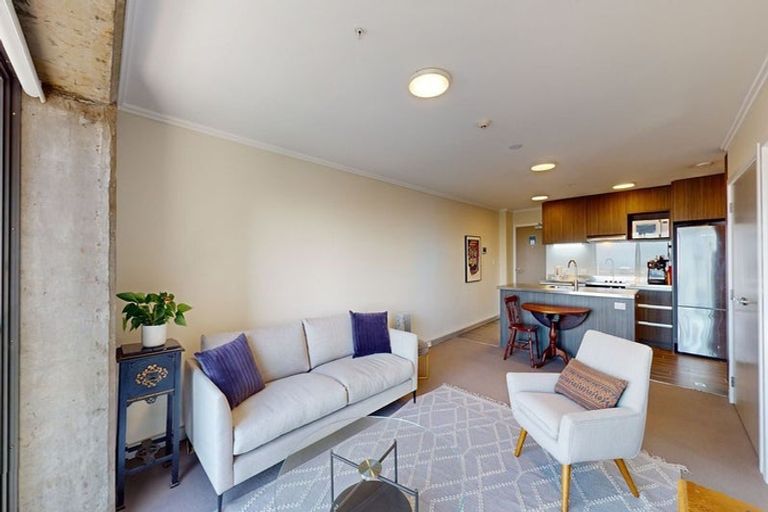 Photo of property in Frame Apartments, 404/111 Molesworth Street, Thorndon, Wellington, 6011