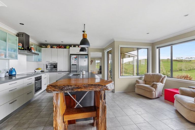 Photo of property in 263 Worthington Road, Wellsford, 0974