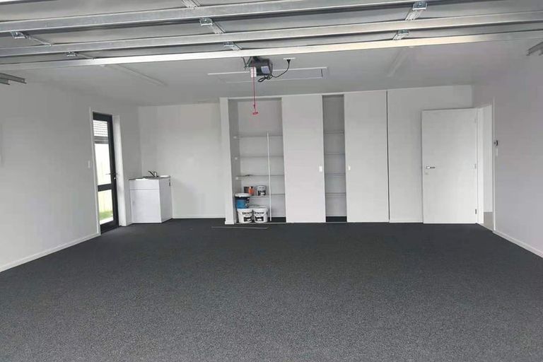 Photo of property in 28 Ladeira Place, Fitzroy, Hamilton, 3206