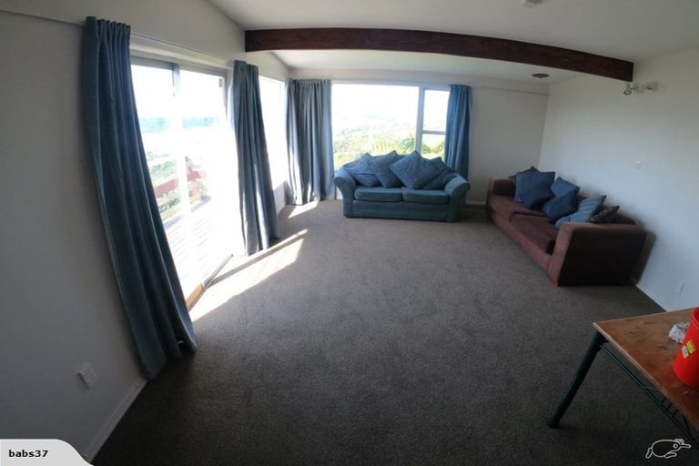 Photo of property in 32 Highbury Road, Highbury, Wellington, 6012