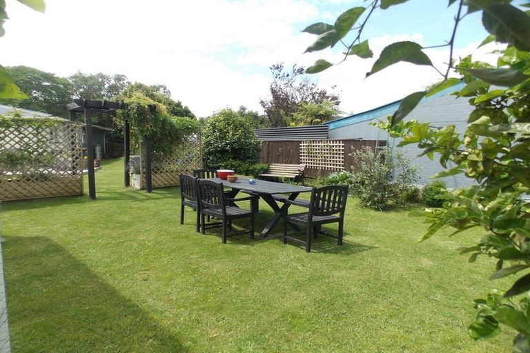 Photo of property in 3 Denbigh Place, Awapuni, Palmerston North, 4412