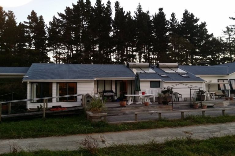 Photo of property in 1471 East Coast Road, Redvale, Albany, 0794