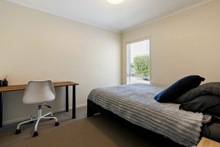 Photo of property in 9a Dover Road, St Andrews, Hamilton, 3200