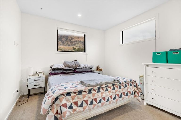 Photo of property in 96 Risinghurst Terrace, Lower Shotover, Queenstown, 9304