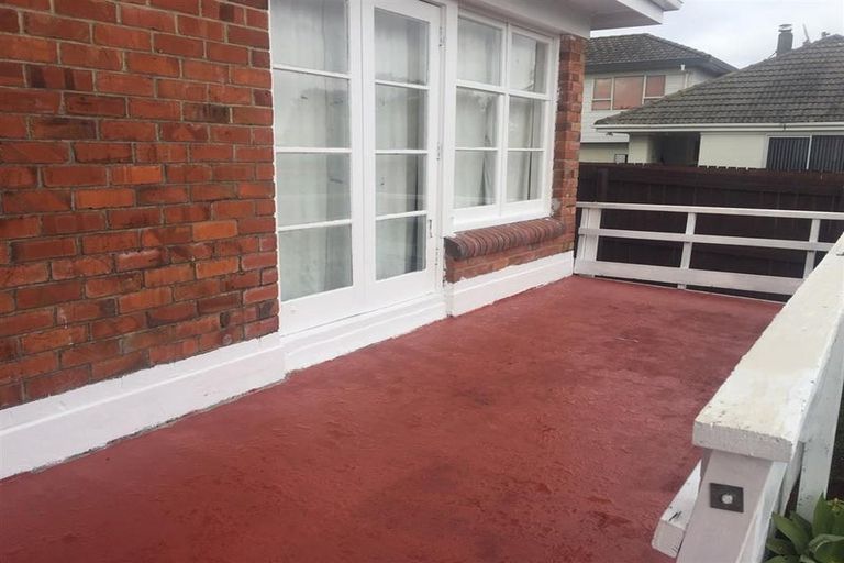 Photo of property in 2/22 Browns Road, Manurewa, Auckland, 2102