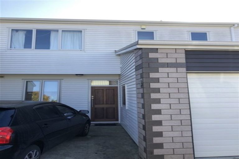 Photo of property in 140 Gray Avenue, Papatoetoe, Auckland, 2024