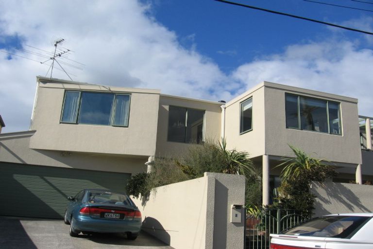Photo of property in 2 Richmond Street, Petone, Lower Hutt, 5012