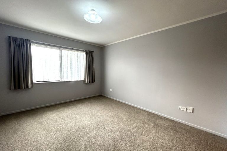 Photo of property in 2 Delta Place, Milson, Palmerston North, 4414