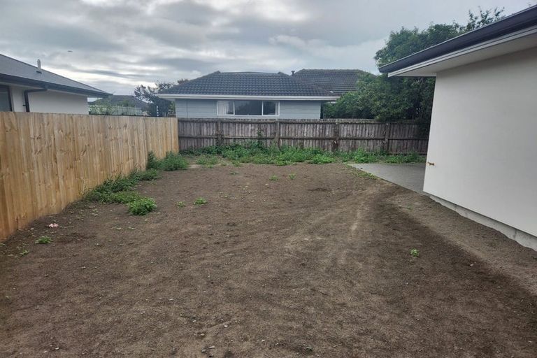 Photo of property in 32 Parkwood Avenue, Westgate, Auckland, 0614