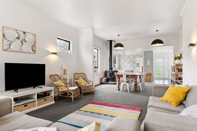 Photo of property in 119 Iranui Road, Inner Kaiti, Gisborne, 4010