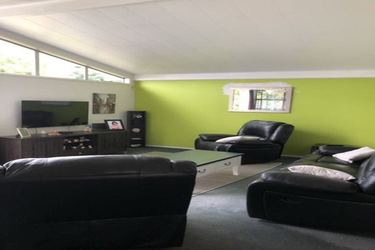 Photo of property in 8a Arnot Avenue, Clouston Park, Upper Hutt, 5018
