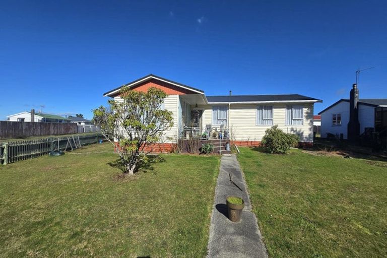 Photo of property in 165 Balmoral Drive, Tokoroa, 3420