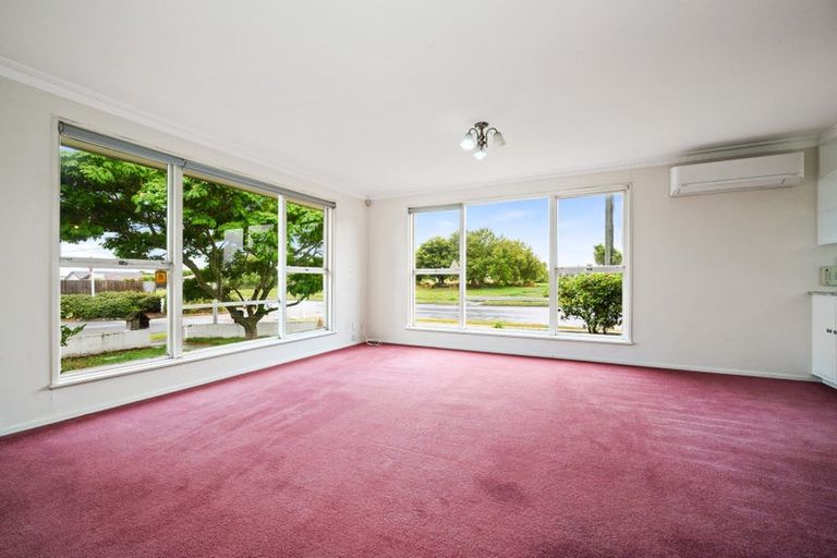 Photo of property in 1/1 Farnborough Street, Aranui, Christchurch, 8061