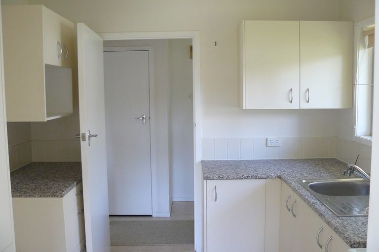 Photo of property in 1/72 Alton Avenue, Hillcrest, Auckland, 0627