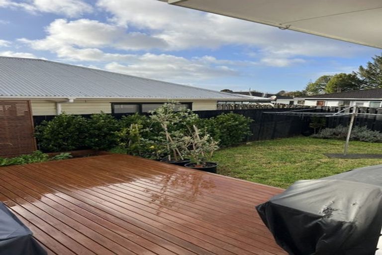 Photo of property in 2/19 Oratu Place, Manurewa, Auckland, 2102