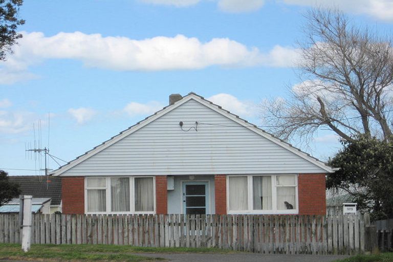 Photo of property in 175 Puriri Street, Castlecliff, Whanganui, 4501