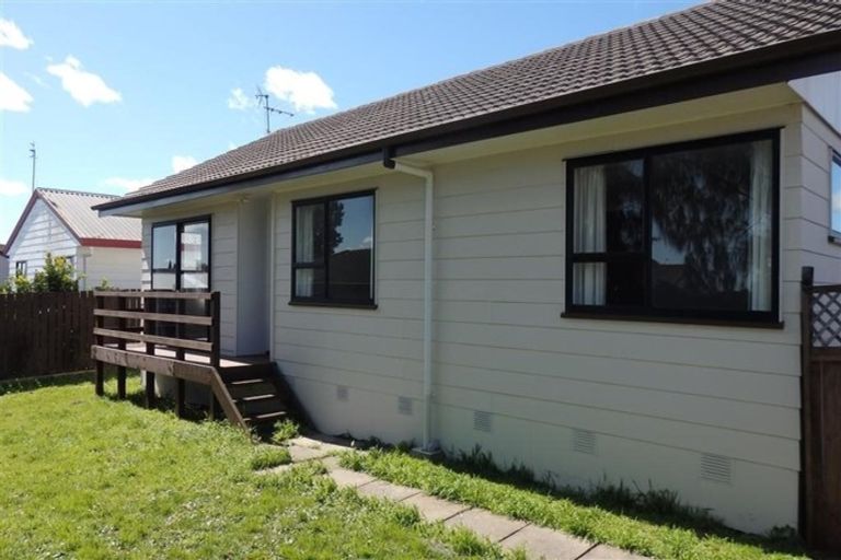 Photo of property in 1/18 Glenlea Place, Flat Bush, Auckland, 2019