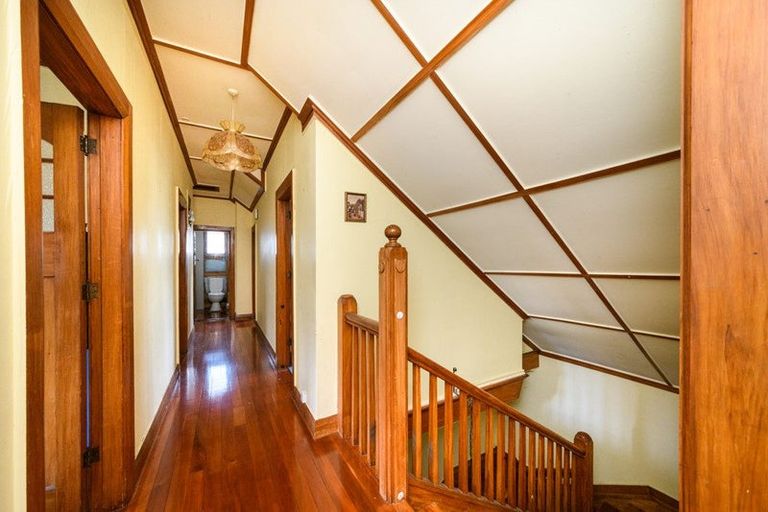 Photo of property in 348 College Street, West End, Palmerston North, 4410