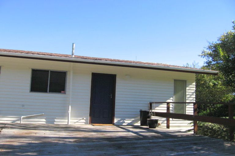 Photo of property in 39 Delhi Crescent, Khandallah, Wellington, 6035