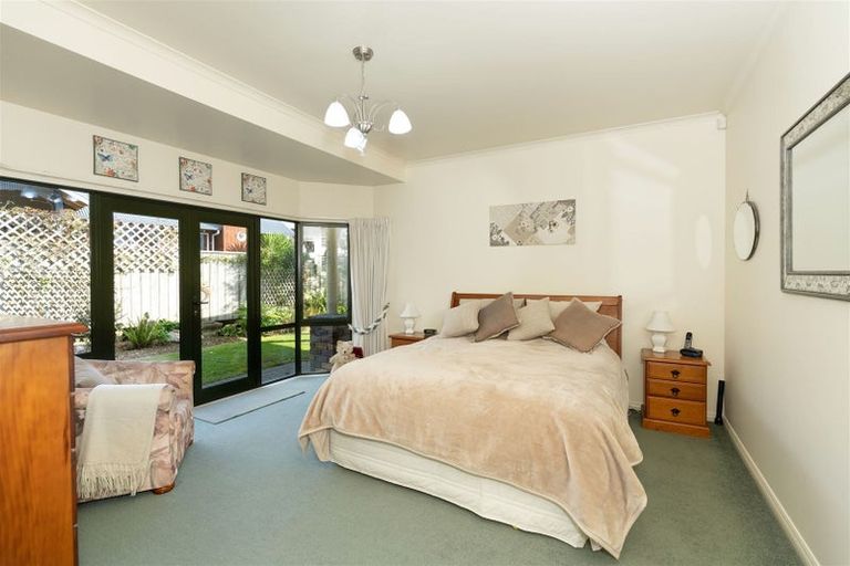 Photo of property in 6 Hillcrest Lane, Levin, 5510