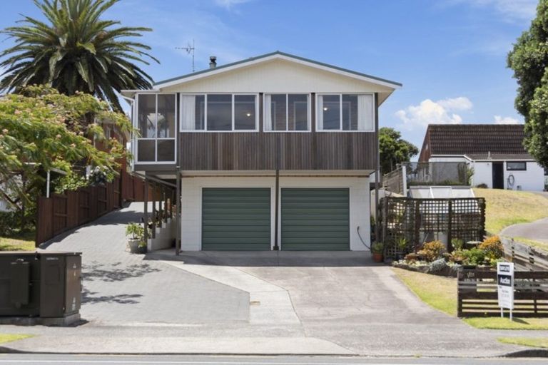 Photo of property in 81 Oceanbeach Road, Mount Maunganui, 3116