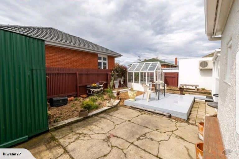 Photo of property in 73 Cutten Street, South Dunedin, Dunedin, 9012