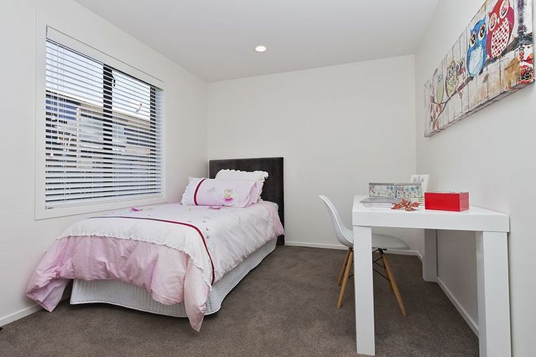 Photo of property in 32a Bleakhouse Road, Howick, Auckland, 2014