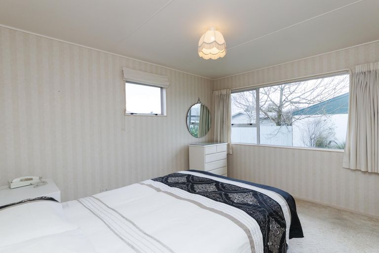 Photo of property in 83 Kaimanawa Street, Kelvin Grove, Palmerston North, 4414