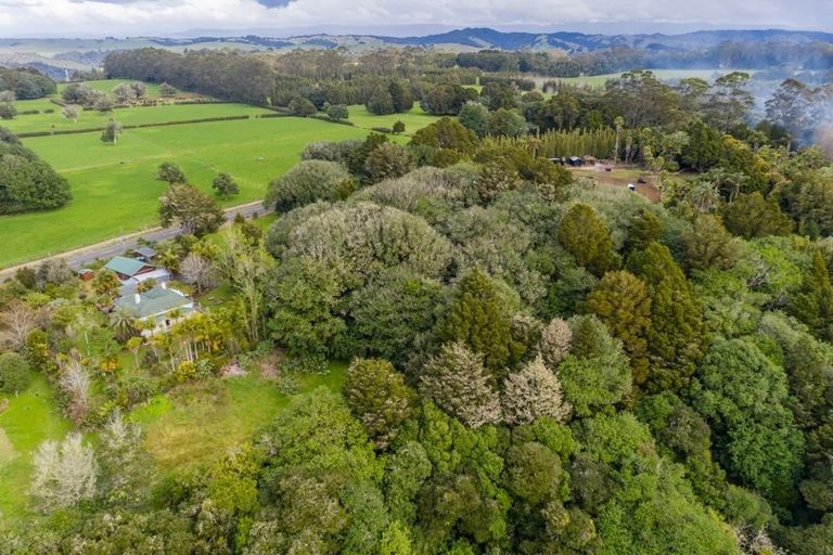 Property details for 294 Horeke Road, Okaihau, 0475