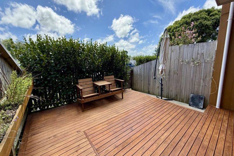 Photo of property in Rf202b, 36/18 Hewlett Road, Massey, Auckland, 0614