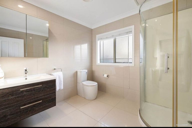 Photo of property in 17 Willis Avenue, Pukekohe, 2120