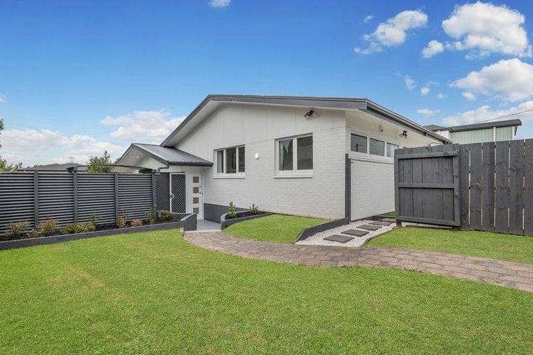 Photo of property in 19a Cornwall Road, Papatoetoe, Auckland, 2025