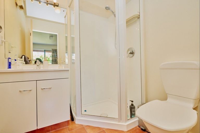 Photo of property in 41 Mcdonnell Road, Arrowtown, 9302