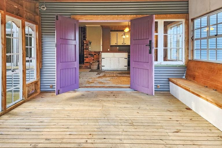 Photo of property in 15 Wamphray Street, Nightcaps, 9630