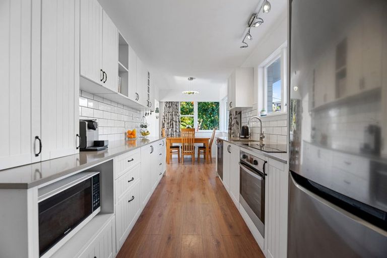 Photo of property in 94a Kings Avenue, Matua, Tauranga, 3110