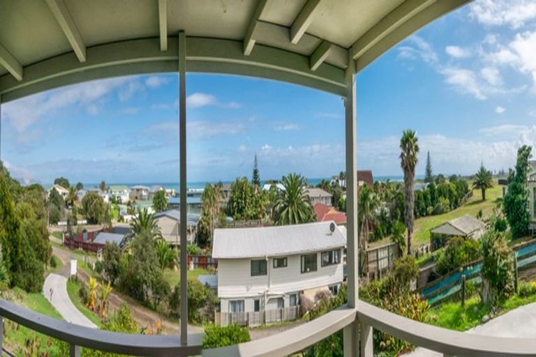 Photo of property in 12 Kaka Street, Ahipara, Kaitaia, 0481